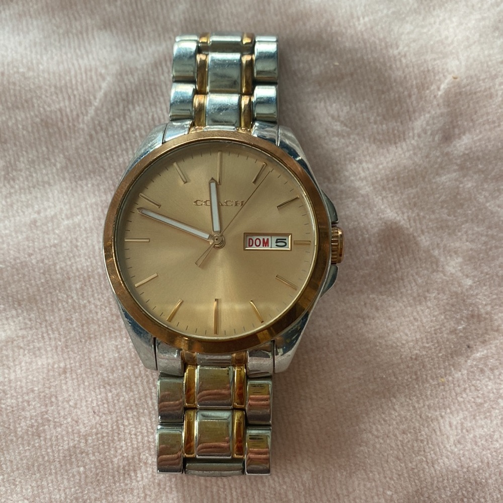 Coach Watch - Picture 2 of 8